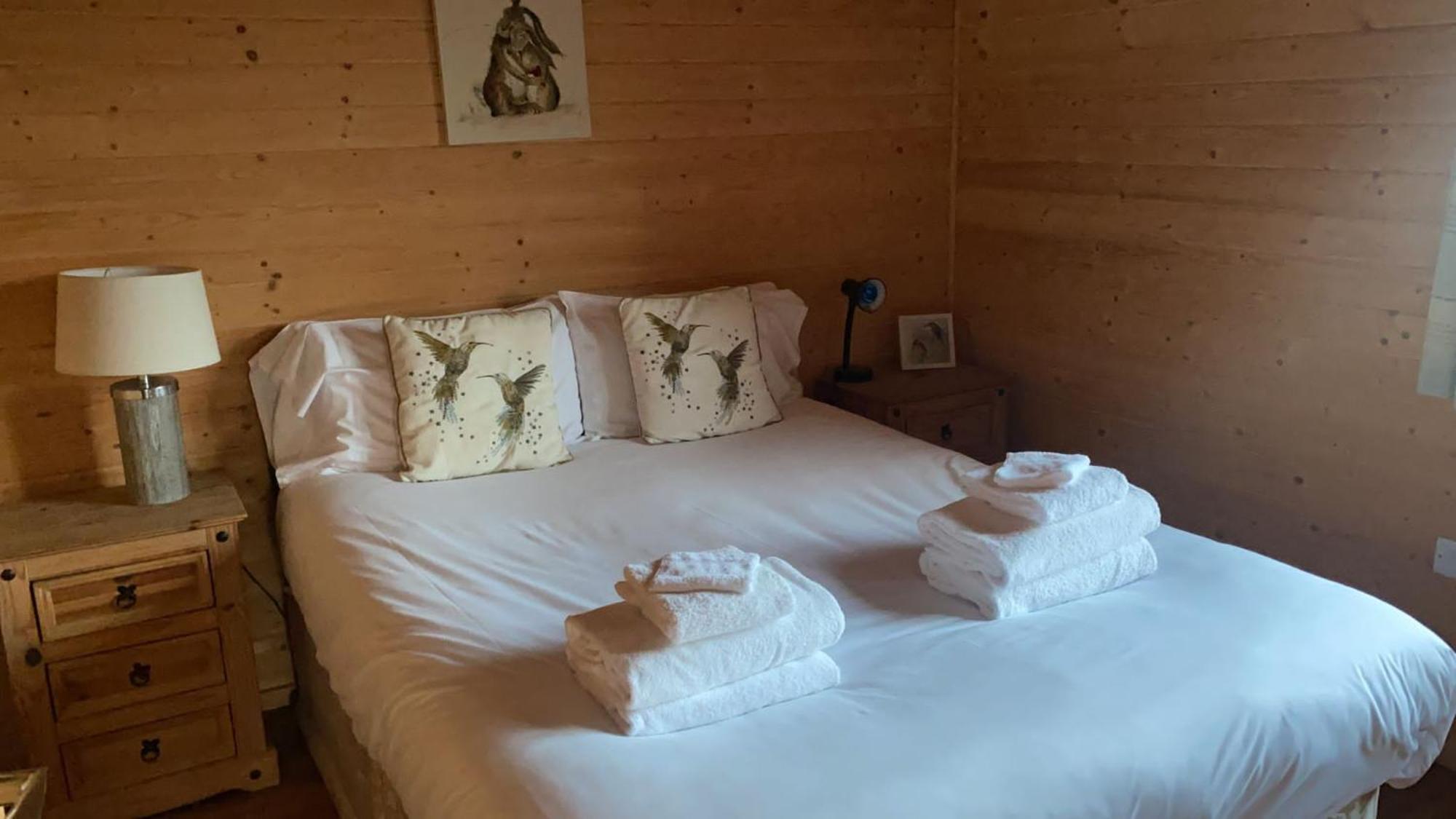 בוסטון Lakeside Fishing Lodges מראה חיצוני תמונה